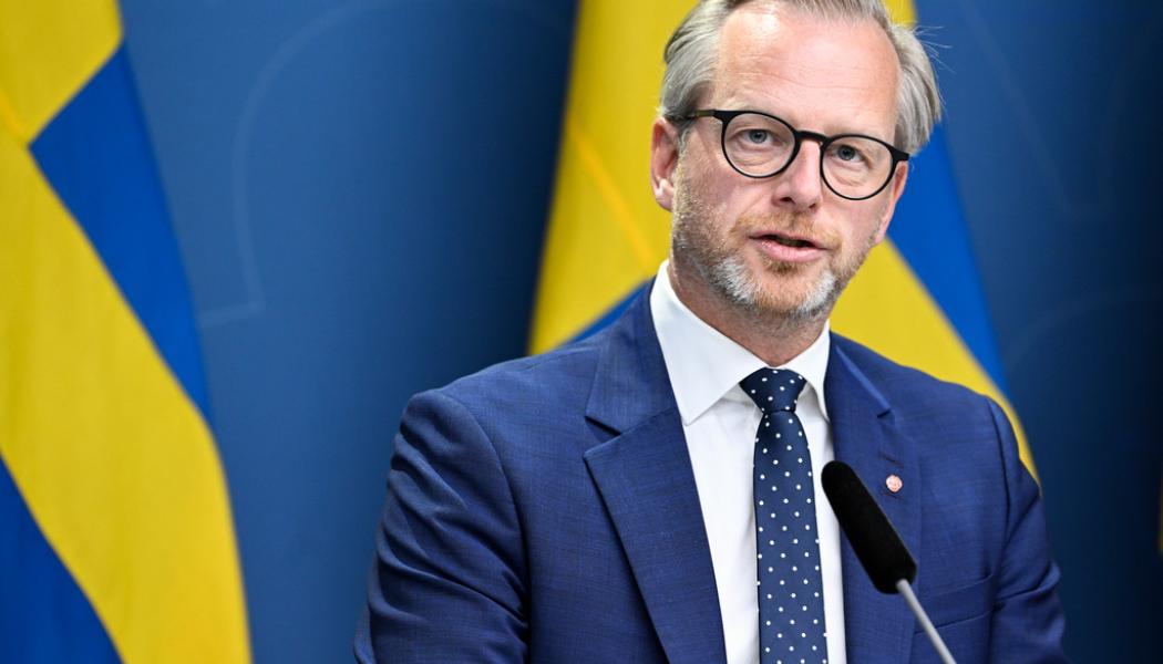 Henrik Montgomery/TT: Finansminister Mikael Damberg på onsdagens pressträff om energimarknaden.