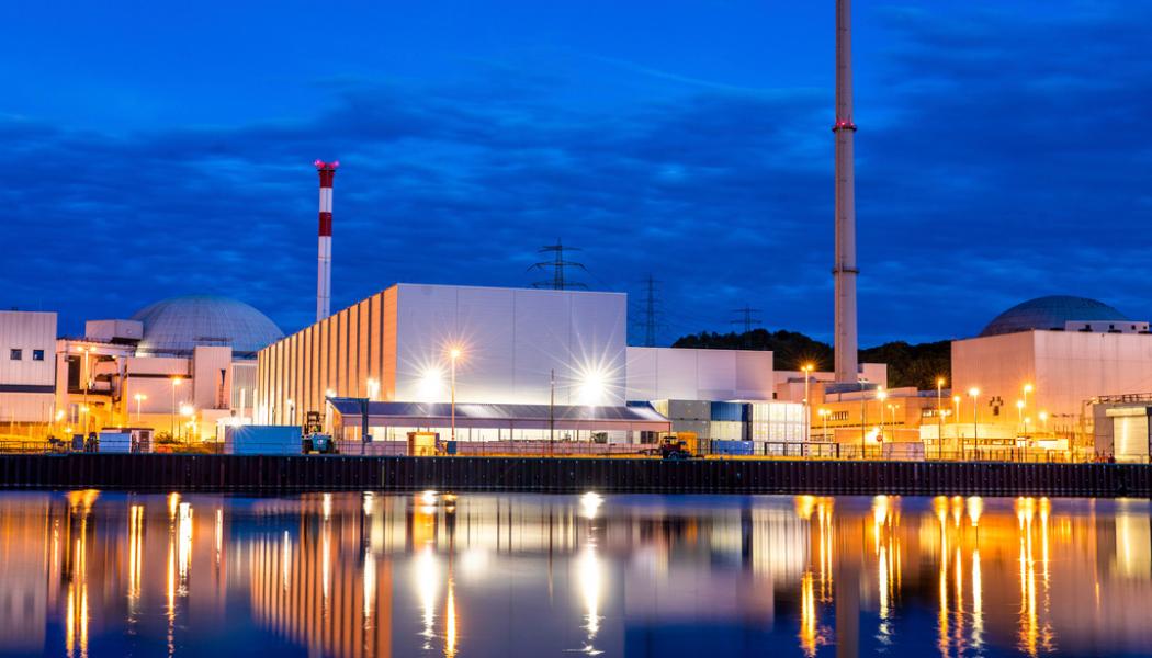 Christoph Schmidt/AP/TT: Kärnkraftverket Neckarwestheim norr om Stuttgart hyser en av tre tyska reaktorer som fortfarande är i drift. Arkivbild.