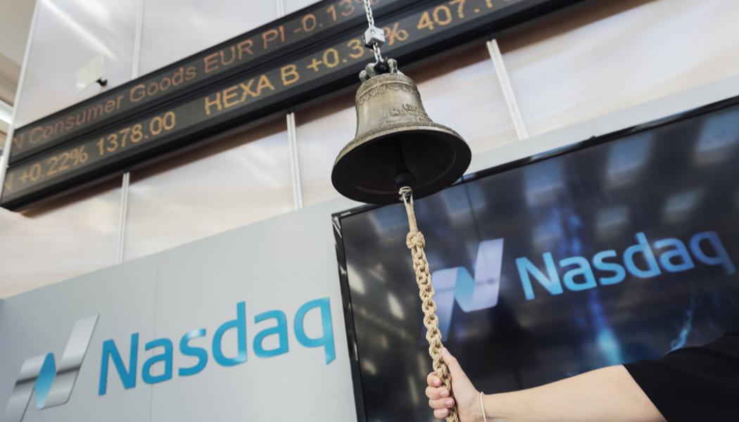 Stina Stjernkvist/TT: Börsklockan hos Nasdaq Stockholm. Arkivbild.