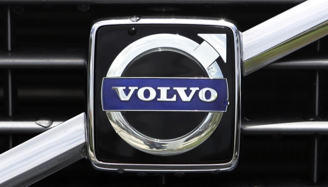 Alan Diaz AP/TT: Moody's sänker utsikterna för Volvo Cars kreditbetyg med hänvisning till motvind i försäljningen och press på lönsamheten. Arkivbild
