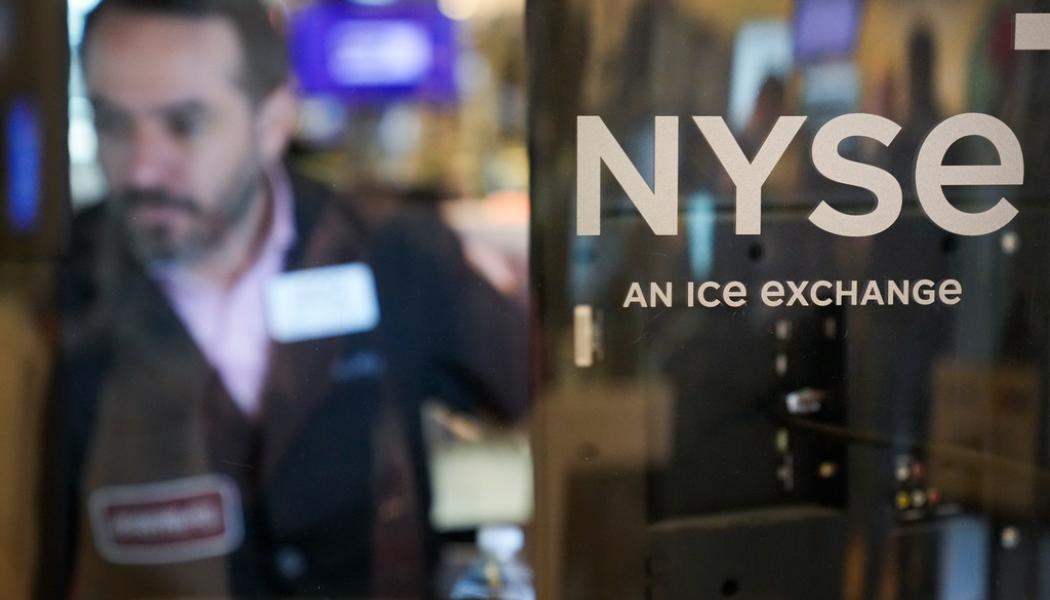 Seth Wenig/AP/TT: Börserna på Wall Street gick åt olika håll på måndagen. Arkivbild