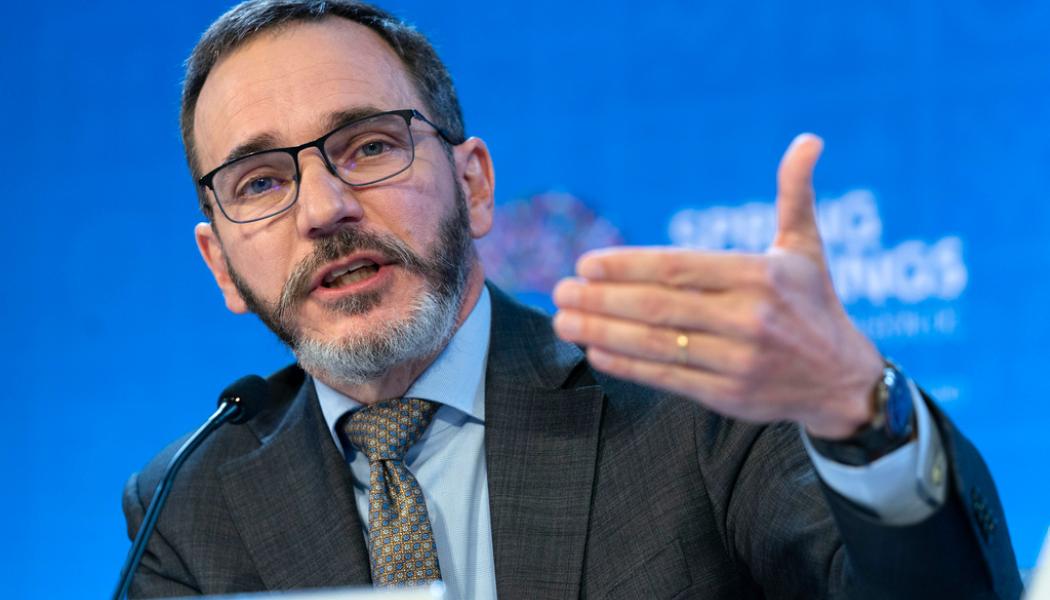 Jose Luis Magana/AP/TT: IMF:s chefsekonom Pierre-Olivier Gourinchas ser med viss oro på framtiden.