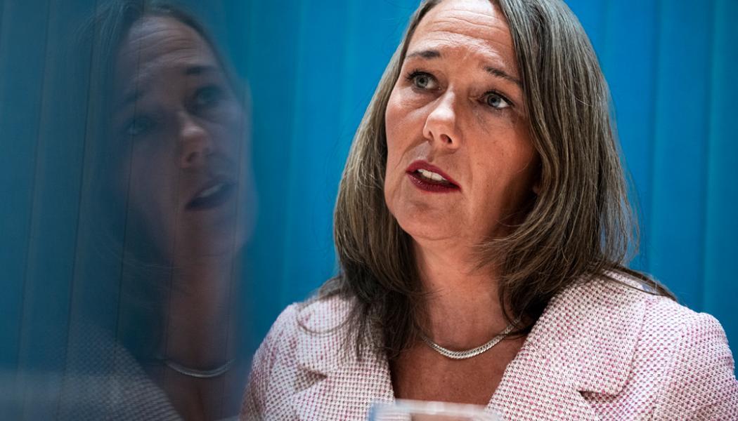 Tim Aro/SvD/TT: Annika Winsth, chefsekonom på Nordea, ser lägre inflation framför sig, men hushållen kommer få det tufft ändå enligt en färsk prognos. Arkivbild