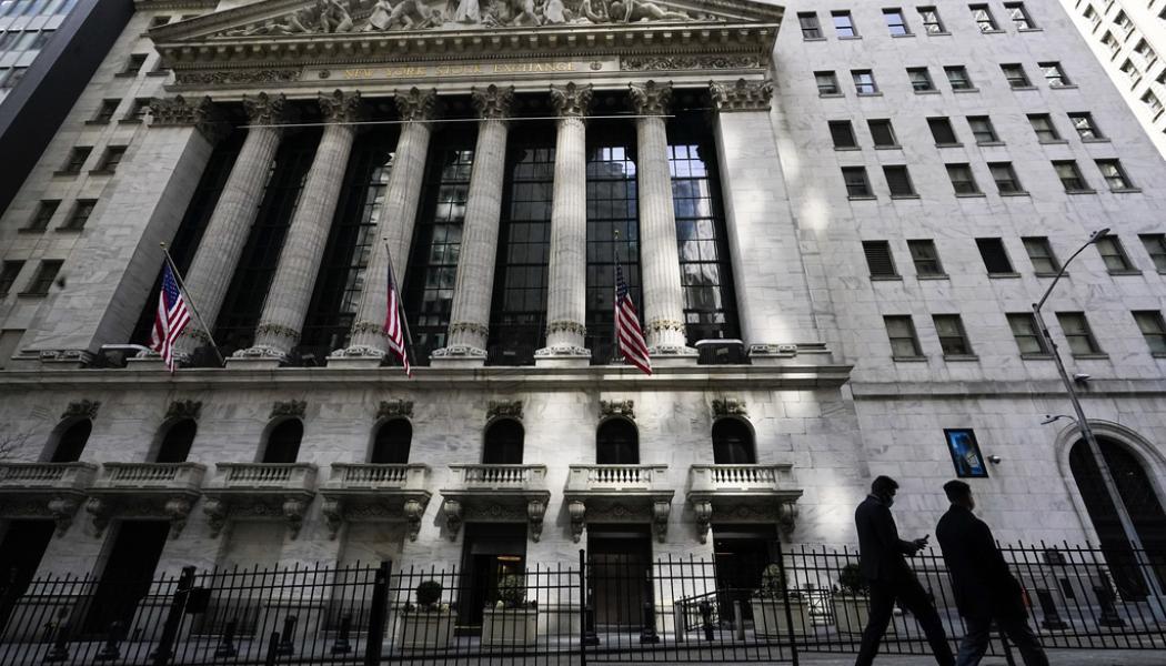 Mary Altaffer/AP-TT: Apple backade på Wall Street efter att it-jätten presenterat nya produkter. Arkivbild.