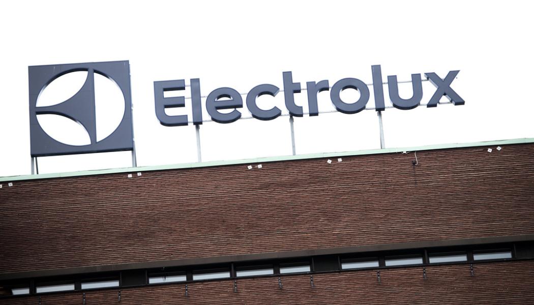 Henrik Montgomery/TT: Electrolux, tillverkare av vitvaror och hushållsapparater, planerar att banta verksamheten kraftigt. Arkivbild.