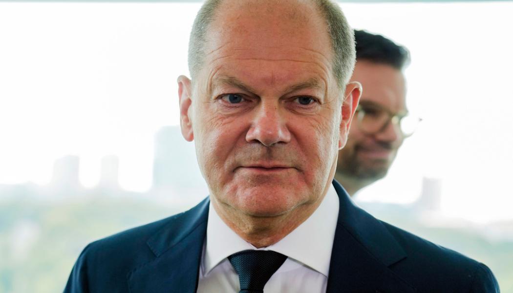 Markus Schreiber AP/TT: Sänkt prognos för Tyskland, med förbundskansler Olaf Scholz. Arkivbild