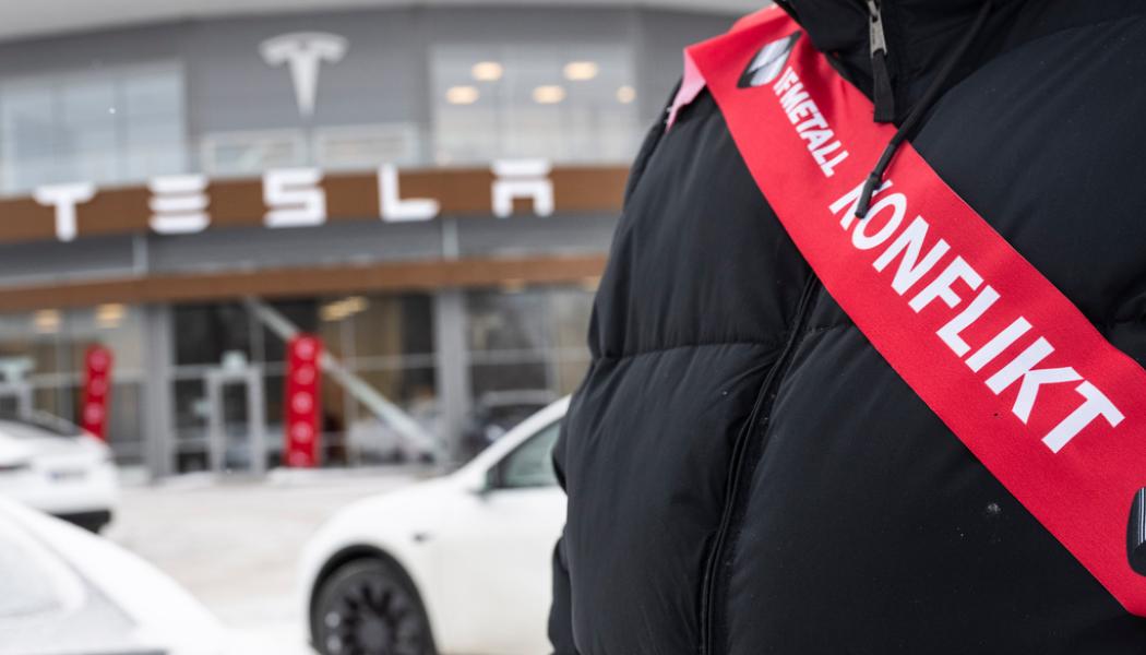 Pontus Lundahl/TT: Bara var av arbetarna på Tesla deltar i den pågående strejken. Arkivbild.