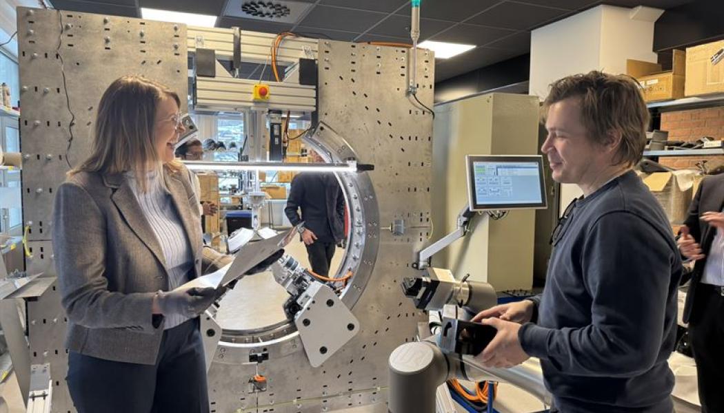 Maria Signal Martebo och Tue Beijer, CTO och medgrundare Stilfold. Foto: Alstom 