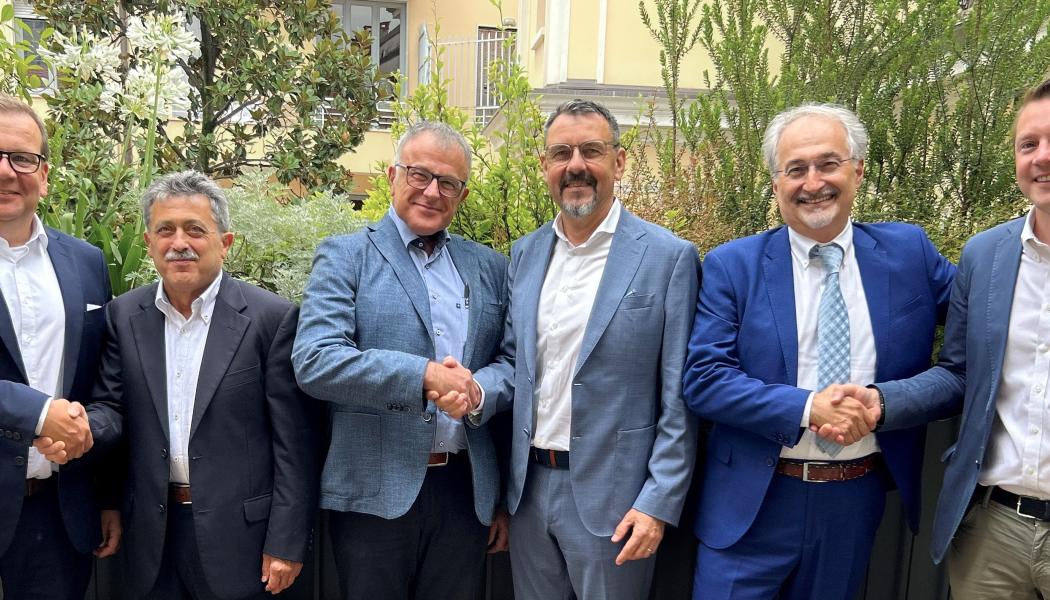 Fr.v. Mika Virtanen, Lino Giacomello, Giorgio Barella, Lars Fredin, Mauro Mercanzin, Lowe Fällmar. Foto: Dacke Industri