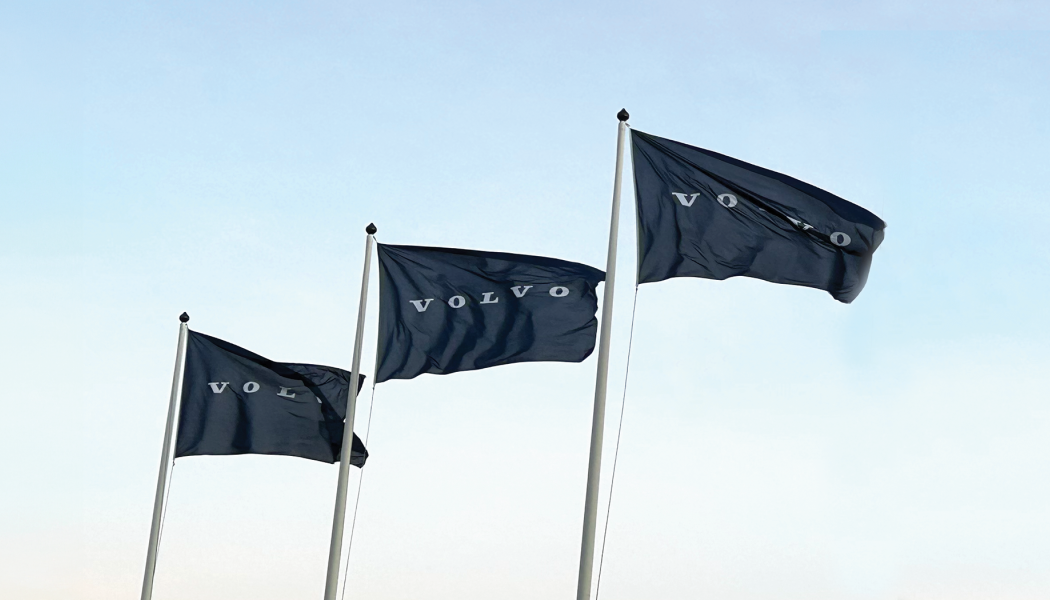 Eftersom fabriken ska byggas ut etappvis och då batteritillverkning har ansett utgöra ”ett väsentligt samhällsintresse” har bolagen har beviljats ovanligt lång arbetstid och igångsättningstid om 20 år. Foto: Volvo