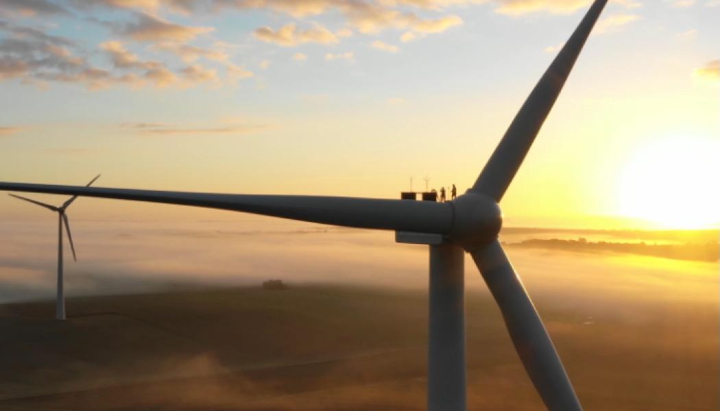 Vindkraftsbranschens intresse verkar vika. Redan i juni visade Tysklands tidigare auktion tecken på svag efterfrågan, då endast två aktörer lämnade bud i en upphandling om en gigawatt kapacitet i Nordsjön. Ett av dessa bud kom från franska energijätten TotalEnergies – och var ett så kallat nollbud, vilket innebär att företaget inte begärde några statliga stöd eller ersättning per producerad kilowattimme. Foto: Totalenergies