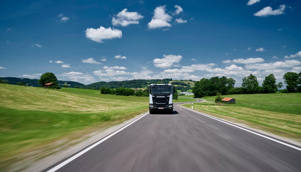 Scania ser investeringen i Angers som ett ”konkret exempel på hur Scania bygger den kapacitet som krävs för framtidens transportsystem”. Foto: Scania 