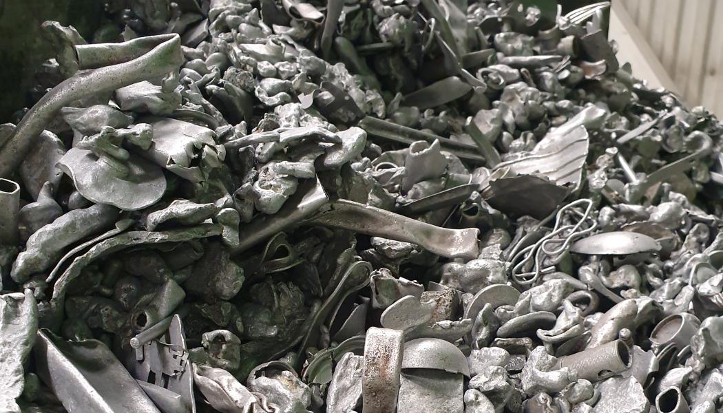 I fabriken kommer bland annat rostfritt stål, aluminium, koppar och mässing från bottenslagg som kommer från förbränningsanläggningar i Norden att återvinnas. Foto: Fortum Recycling & Waste 