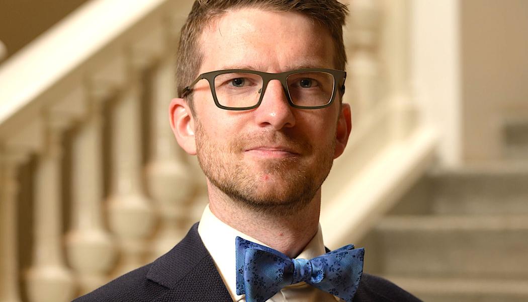 – Det räcker inte att bara använda AI som utvecklats på andra håll i världen om vi vill att den ska reflektera våra egna ideal, säger Aalto-universitetets professor Arno Solin. Foto:Aalto-universitetet i Finland