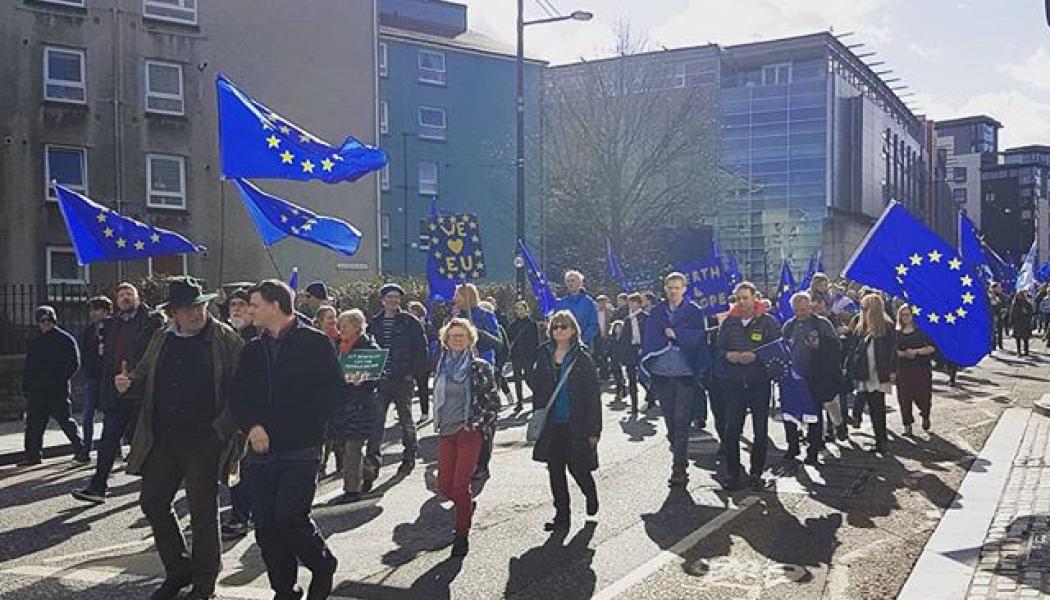 Demonstration i Edinburgh för EU-medlemskap. Foto: Wikipedia Common, kredit: Thomas Widmann  