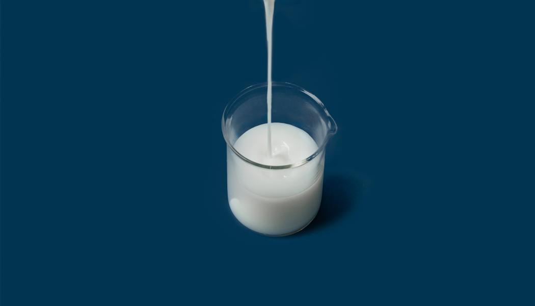 Materialet är en lågviskös, vattenbaserad aerogelsuspension som består av amorf, hydrofil kiseldioxid. Foto: Svenska Aerogel