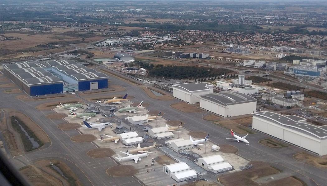 Flygplansfabrik utanför Toulouse i Frankrike. Foto: Duch/Wikimedia Commons