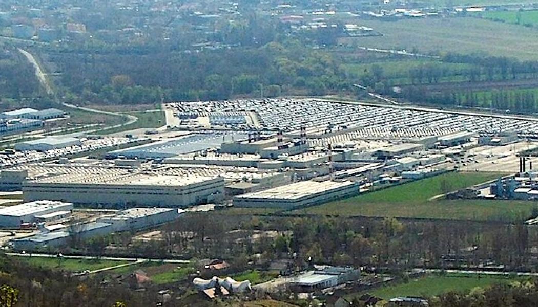 Magyar Suzuki-fabrik i staden Esztergom, Ungern. Foto: Wikipedia Commons Lic. Kredit: Villy