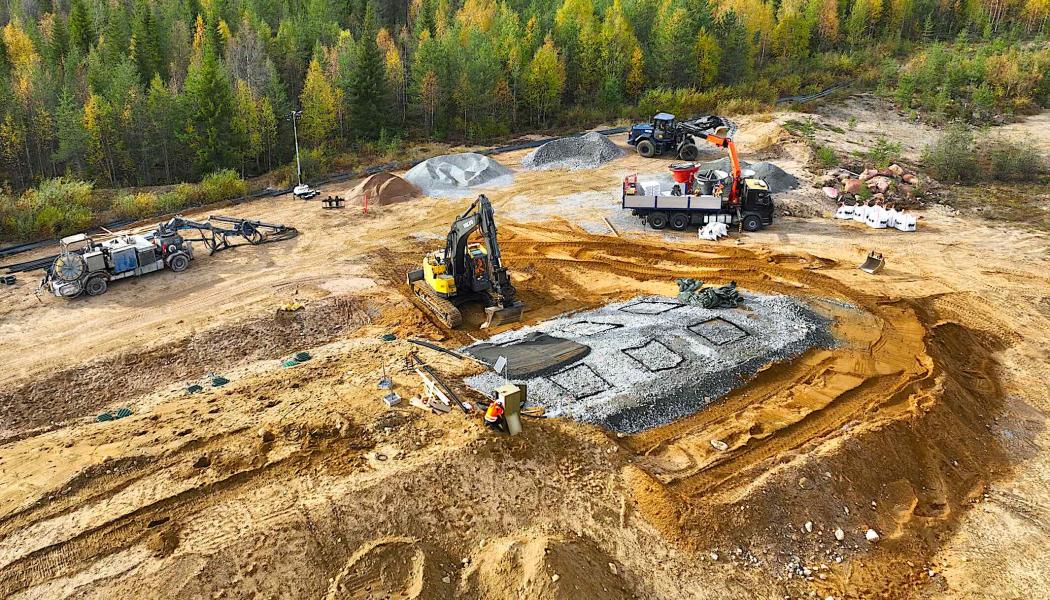 Trots det juridiska bakslaget uttrycker Kolaris kommunledning fortsatt stöd för projektet. Kommundirektör Markku Vehkaoja betonar vikten av att bredda kommunens näringsliv och pekar på de bredare ekonomiska och sociala fördelarna som en gruvetablering skulle medföra för både regionen och Europa, särskilt med tanke på tillgången till kritiska mineraler för omställningen till renare energiformer.  Foto: Hannukainen Mining Oy