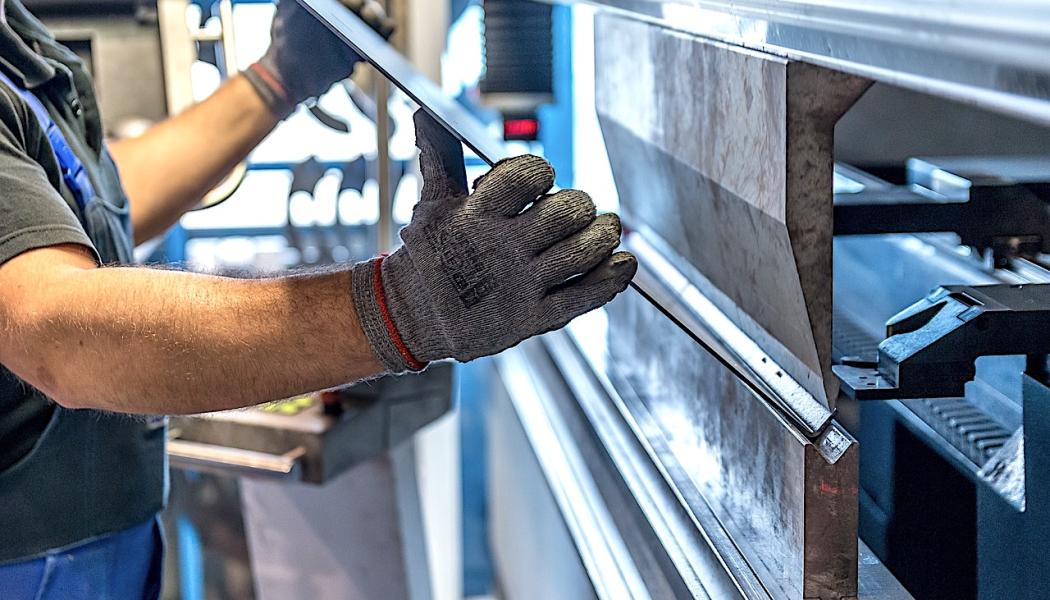 Företagen i Europa kämpar frö närvarande mot låg efterfrågan och höga produktionskostnader. Foto: Creative Commons Lic, kredit: Jarmoluk
