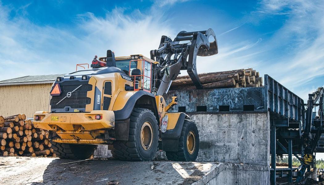 Iisveden Metsäs personal, cirka 50 anställda, kommer att övergå till Koskisen med bibehållna anställningsvillkor. Dock ingår inga kundfordringar, kassatillgångar, andra finansiella tillgångar eller skulder i förvärvet. Foto: Lisveden Metsä.