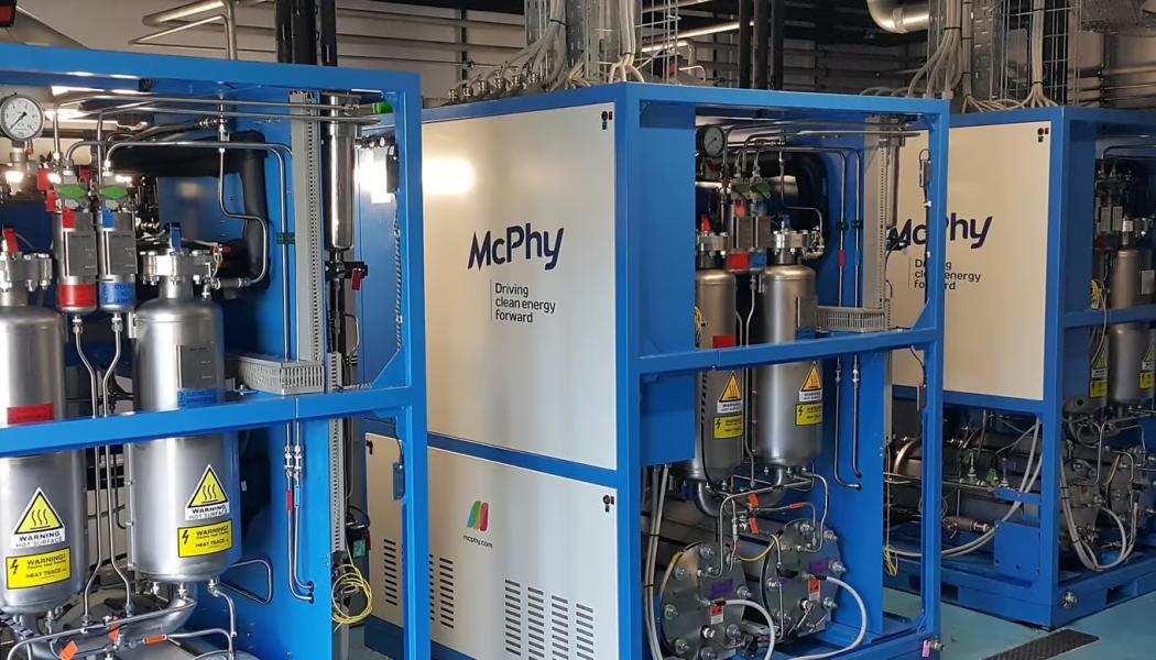 McPhy Energy ställde in planer på ett 24 megawatts grönvätgasprojekt bara en vecka efter att det annonserats. Detta skedde efter att en planerad köpare drog sig ur i sista stund. Det franska företaget meddelade nyligen att de tecknat ett kontrakt för leverans, montering och idrifttagning av två McLyzer 3200-30-elektrolysörer. Dessa skulle användas i ett projekt i Centraleuropa. Kunden beskrevs som en 