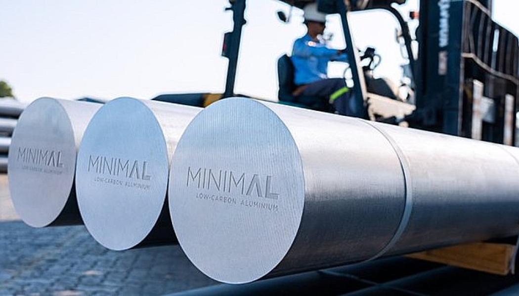 EGA och ENEC levererar UAE:s första lågkoldioxid­aluminium framställt med elektricitet från kärnkraftverket Barakah. Foto: EGA