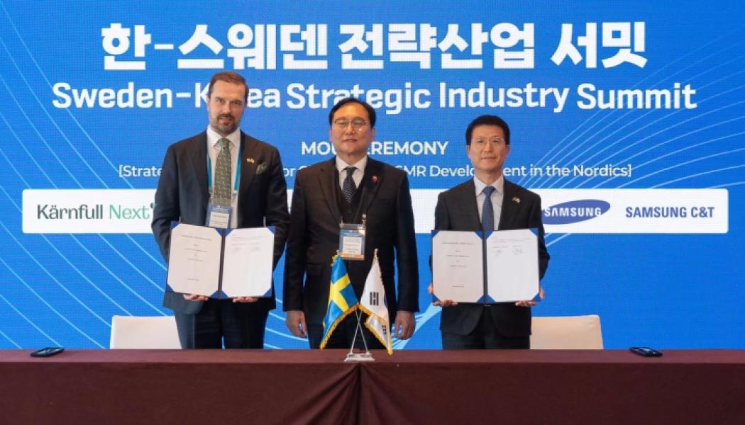 Avtalet undertecknades nyligen under Korea-Sweden Strategic Industry Summit i Seoul, där bland andra Kärnfull Nexts vd Christian Sjölander och Samsungs chef för byggnadsverksamheten Oh Se-cheol närvarade. Foto: Kärnfull Next