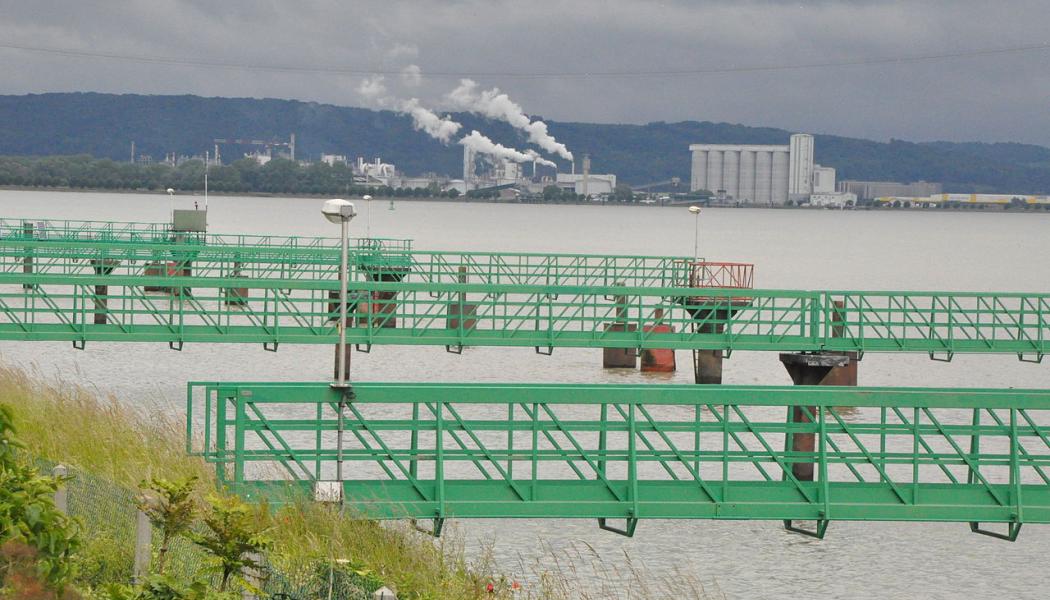 Industriområden Gravenchon. Foto: Philippe Alès/Wikimedia Commons