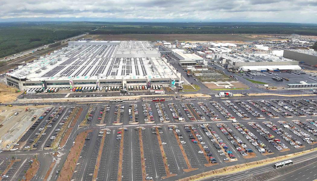 Utsikt över Tesla Gigafabrik i Berlin-Brandenburg. Foto: Wikipedia. Kredit: Michael Wolf, Penig