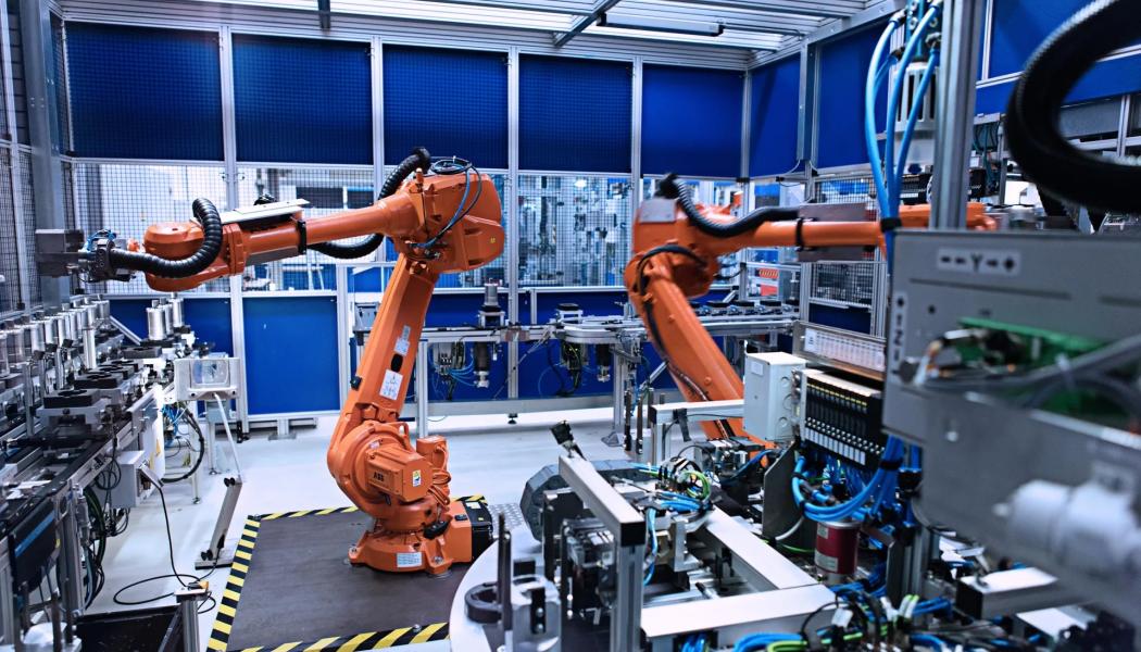 Robotar gör visserligen mycket hos Thyssen Group men cirka 27 000 anställda riskerar nu att drabbas under aktuella krisen. Foto: Thyssen Group.