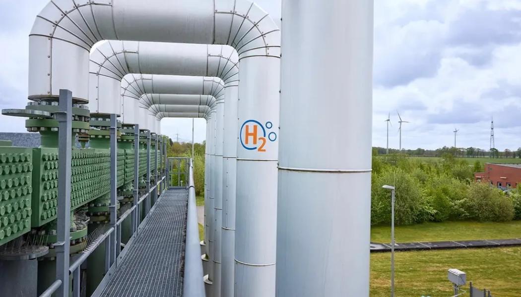 Tysklands energileverantörer är skeptiska till att vätgas kommer att spela en större roll under det kommande decenniet, visar en färsk undersökning. Mer än 90 procent av de tillfrågade bedömer att landet inte kommer att nå sitt mål om 10 gigawatt installerad elektrolyskapacitet till 2030. Foto: Thyssengas