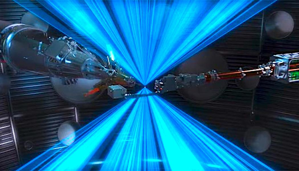 För att en fusionreaktion ska kunna äga rum, beskjuts den lilla kapseln, fylld med en gasblandning av deuterium och tritium, med högenergetiska laserstrålar. Illustration: Lawrence Livermore National Laboratory