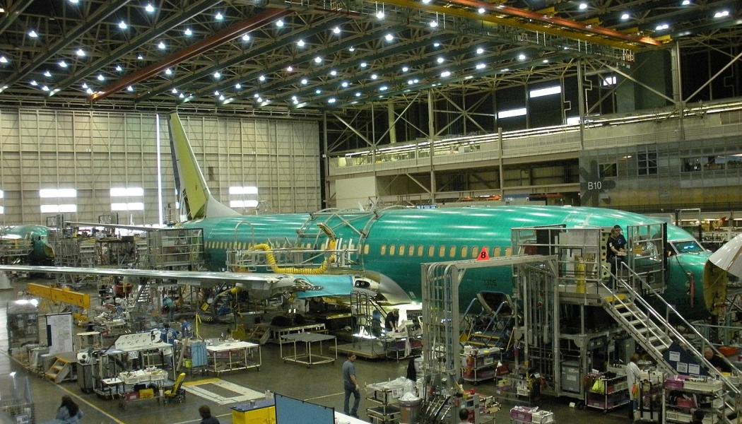 Monteringslinje av Boeing-plan. Foto: US Department of Treasury/Wikimedia Commons
