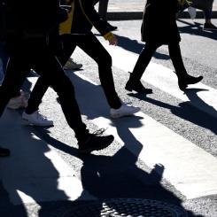 Janerik Henriksson/TT: Stämningen bland svenska hushåll ligger på en ny bottennivå, enligt Konjunkturinstitutets indikator. Arkivbild