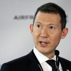 Christophe Ena/AP/TT: Flygbolaget Air France-KLM, med vd Benjamin Smith, redovisar en oväntat stark kvartalsrapport. Arkivbild.
