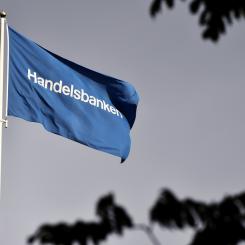 Alexander Larsson Vierth/TT: Handelsbankens ekonomer tror att Riksbanken fortsätter höja styrräntan upp till 2,75 procent i april nästa år och att svensk ekonomi krymper med 0,3 procent 2023. Arkivbild