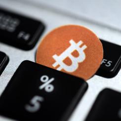 Janerik Henriksson/TT: STOCKHOLM 20171211Bitcoin sjönk drastiskt på kryptomarknaden under fredagen. Arkivbild.