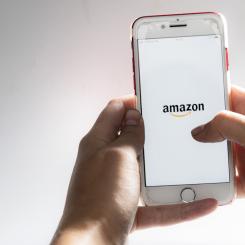 Naina Helén Jåma/TT: Amazon drar ned på sin personalstyrka med 9|000 anställda. Arkivbild.