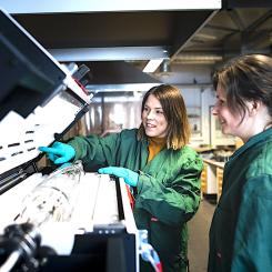 Svenska Gruvskolans utbud av masterprogram, civilingenjörsutbildningar och det nya internationella kandidatprogrammet ger studenterna kunskap om gruvindustrins värdekedja.  Foto: Programbild. Luleå Tekniska Universitet. & Svenska Gruvskolan