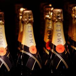 Lise Åserud/NTB/TT: Moet & Chandon ingår i franska LVMH. Arkivbild.