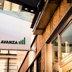 Tim Aro/SvD/TT: Åtta personer lämnar nätbanken Avanza. Arkivbild.
