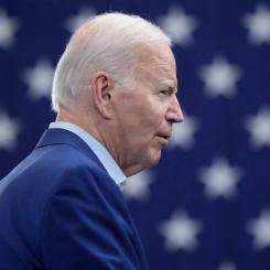 Alex Brandon/AP/TT: Presidentordern syftar till att dämpa Kinas förmåga att utnyttja amerikansk teknologi. Arkivbild.