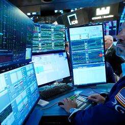 Richard Drew/AP/TT: Handeln på New York-börsen har precis öppnat.