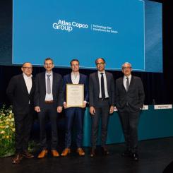 Pristagaran till Giulio Mazzalupi Operational Excellence Award. Foto: Atlas Copco