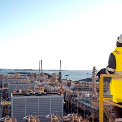 Processanläggningen vid Kollsnes i Øygarden väster om Bergen. Trollfältet har ökat sin produktionskapacitet tack vare uppgraderingar i denna behandlingsanläggning.Foto: Ole Jørgen Bratland / Equinor