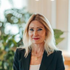 Charlotta Kvarnstrm partner och rådgivare inom teknik media och telekommunikationsindustrin på EY. Foto: EY