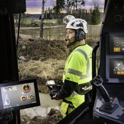 Sanreco menar att marknaden för mobila maskiner befinner sig i en ”teknologisk omvandling”.  Ökad automation, AI, uppkoppling och avancerad styrteknik förändrar både maskinernas funktion och operatörens roll. Foto: Sanreco