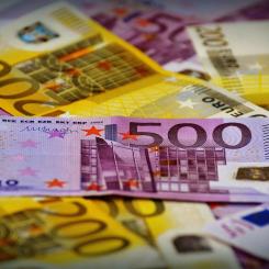 - Räntorna på statsobligationer sjunker när efterfrågan på dem ökar, förklarar en ekonomisk expert. Foto: Creative Commons Lic, kredit: Pixabay, Alexas_Fotos