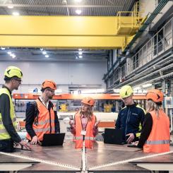 Alleima har tillsammans med KPMG  utvecklat en generativ AI-lösning, Alleima Guru, som ska göra det enklare att söka i tusentals rapporter. Foto: Alleima